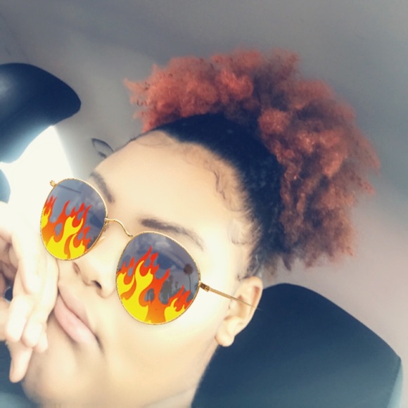 Meet your Posher, Brooklyne - Picture 1 of 1